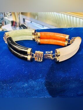 Lucky Jade Bracelet with 14 k gold